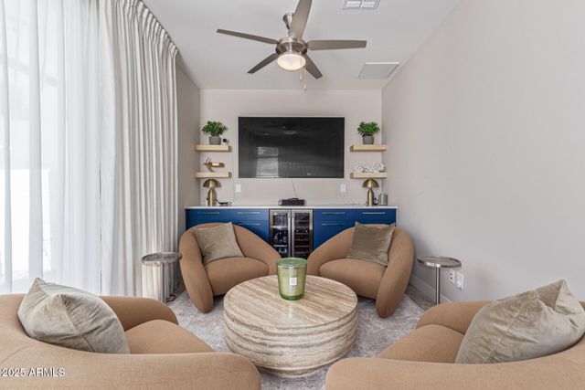 1717 E MORTEN Avenue 12, Phoenix, AZ 85020