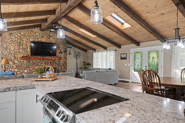 26262 Fairway Dr, Pioneer, CA 95666