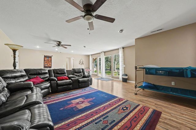 26262 Fairway Dr, Pioneer, CA 95666