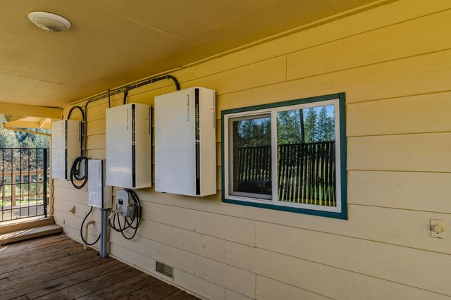 26262 Fairway Dr, Pioneer, CA 95666