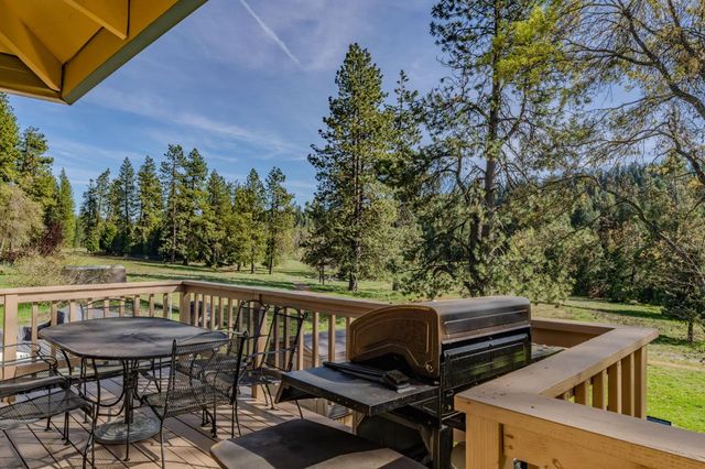 26262 Fairway Dr, Pioneer, CA 95666