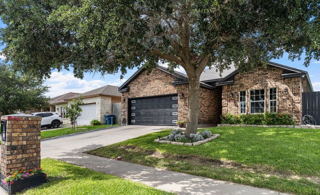 3006 Masterson Dr, Corpus Christi, TX 78415