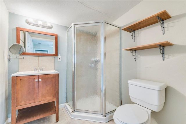 609 Cottonwod ST, Lockhart, TX 78644