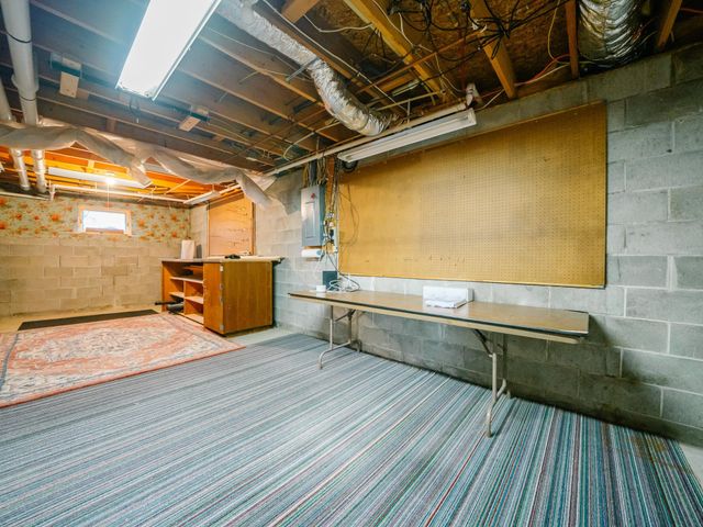 2022 Hillcrest Drive, Saint Cloud, MN 56303