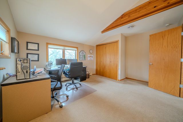 2022 Hillcrest Drive, Saint Cloud, MN 56303