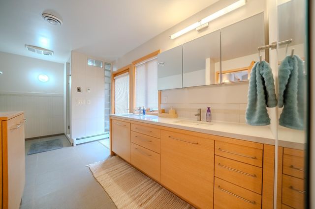 2022 Hillcrest Drive, Saint Cloud, MN 56303