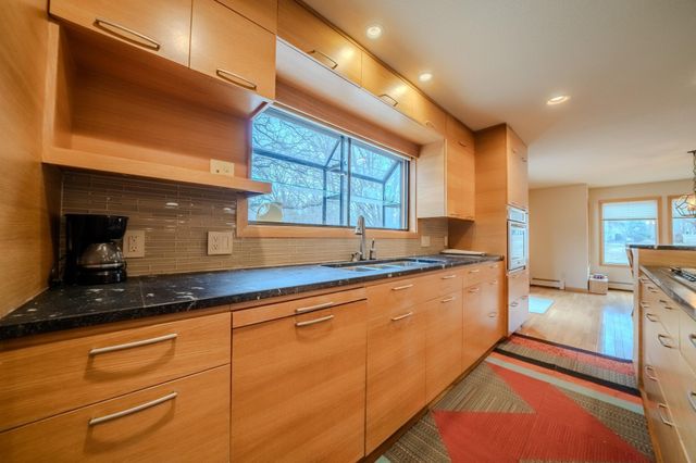 2022 Hillcrest Drive, Saint Cloud, MN 56303