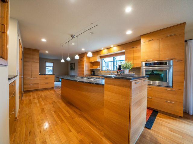 2022 Hillcrest Drive, Saint Cloud, MN 56303