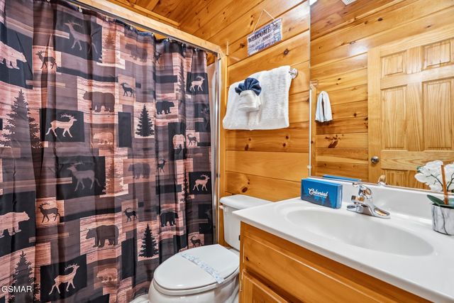 440 Oak Sky Way, Sevierville, TN 37876