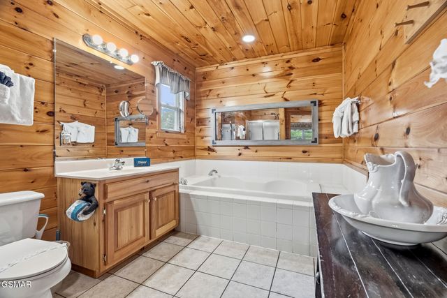 440 Oak Sky Way, Sevierville, TN 37876
