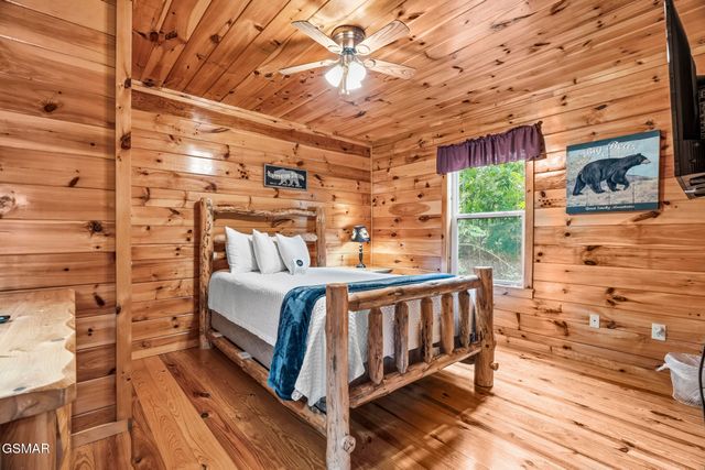 440 Oak Sky Way, Sevierville, TN 37876
