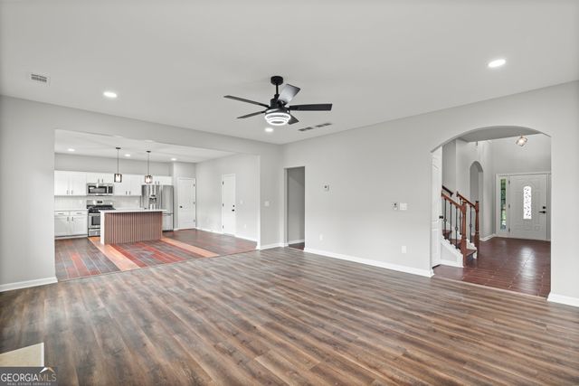 6974 Chilkat Court SW, Atlanta, GA 30331