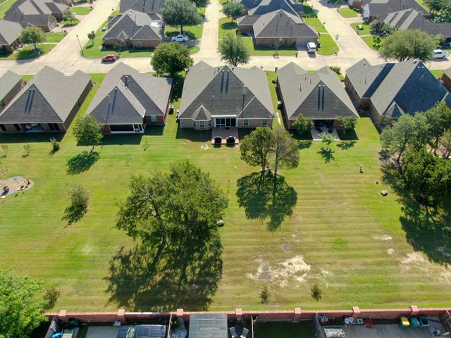 1115 Cresthaven Drive 13, Cedar Hill, TX 75104