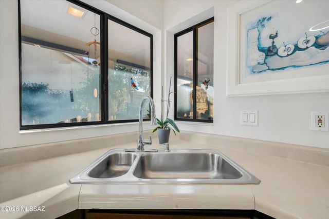 38148 S Silverwood Drive, Tucson, AZ 85739