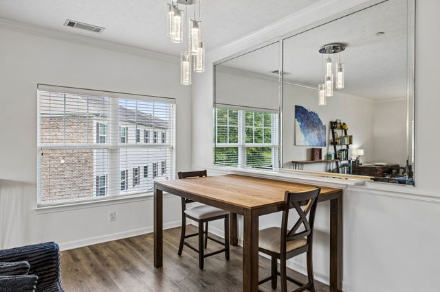 1102 Park Run Dr, Franklin, TN 37067