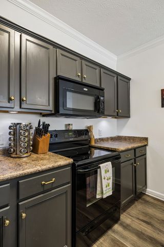 1102 Park Run Dr, Franklin, TN 37067