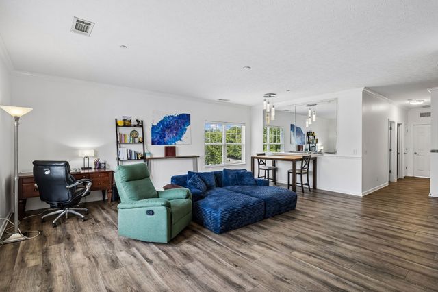 1102 Park Run Dr, Franklin, TN 37067