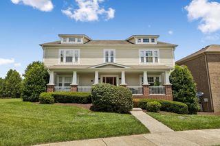 1102 Park Run Dr, Franklin, TN 37067