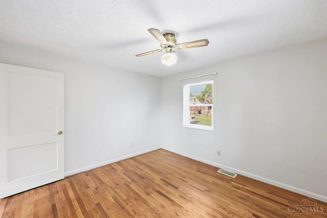 8532 Darnell Avenue, Sycamore Twp, OH 45236