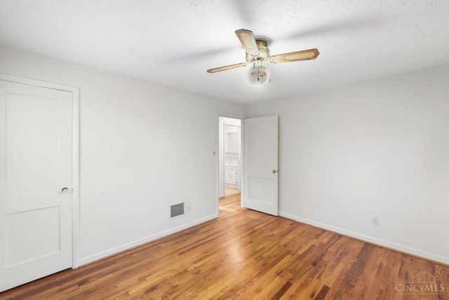 8532 Darnell Avenue, Sycamore Twp, OH 45236