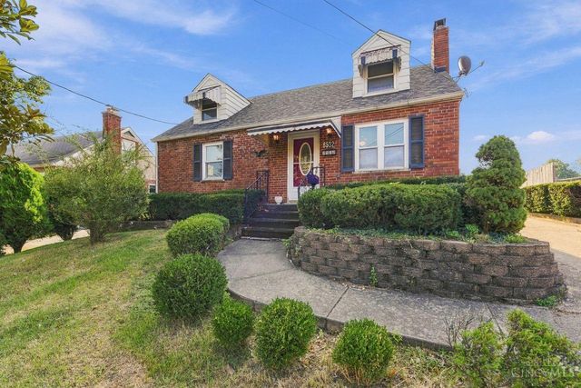 8532 Darnell Avenue, Sycamore Twp, OH 45236