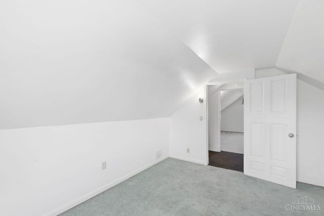 8532 Darnell Avenue, Sycamore Twp, OH 45236