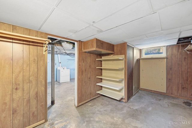 8532 Darnell Avenue, Sycamore Twp, OH 45236