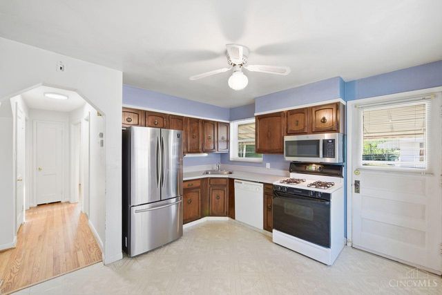 8532 Darnell Avenue, Sycamore Twp, OH 45236