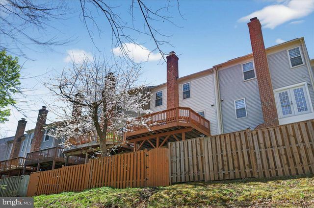 6163 FOREST CREEK LN, Springfield, VA 22152