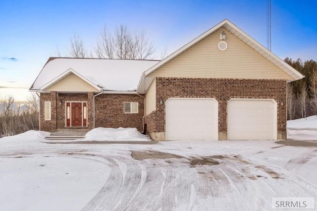 3090 N 8000 W, Tetonia, ID 83452