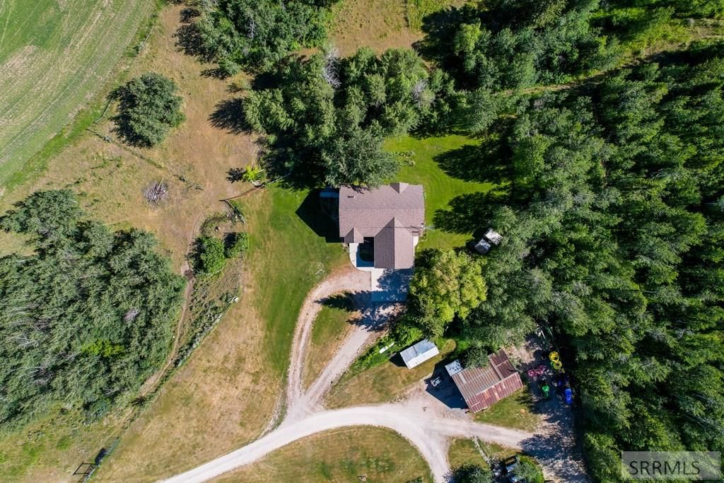 Image 19 of property listing at 3090 N 8000 W, Tetonia, ID 83452