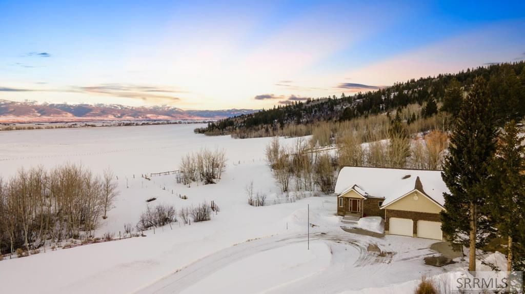 Image 23 of property listing at 3090 N 8000 W, Tetonia, ID 83452