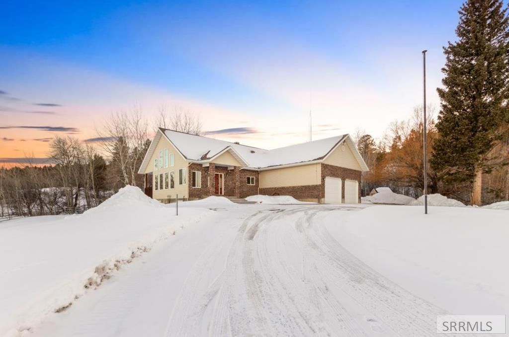 Image 24 of property listing at 3090 N 8000 W, Tetonia, ID 83452