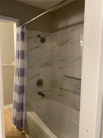 6202 Robinson Street 3, Overland Park, KS 66202