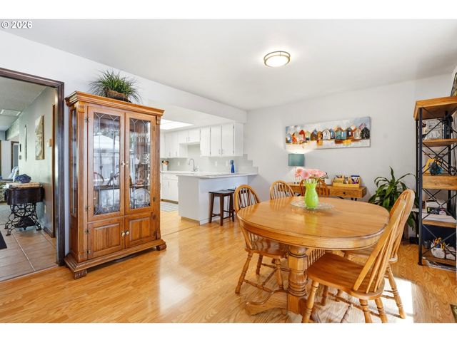 32200 Sw BOONES BEND Rd, Wilsonville, OR 97070