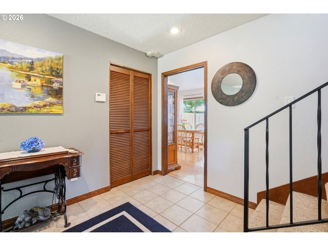 32200 Sw BOONES BEND Rd, Wilsonville, OR 97070
