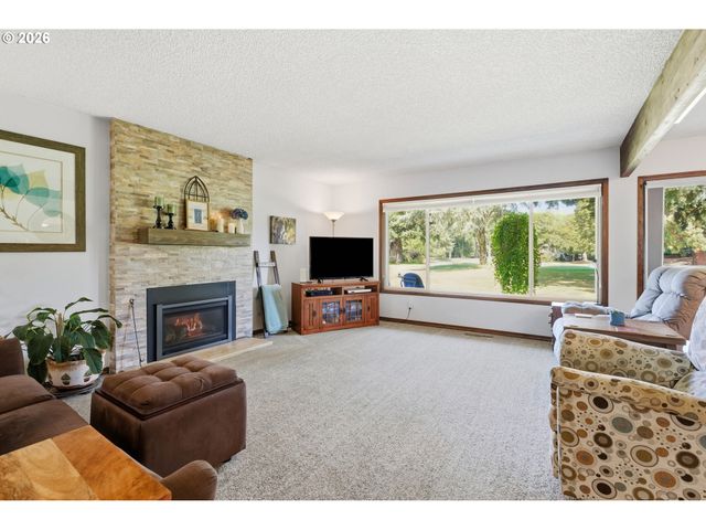 32200 Sw BOONES BEND Rd, Wilsonville, OR 97070
