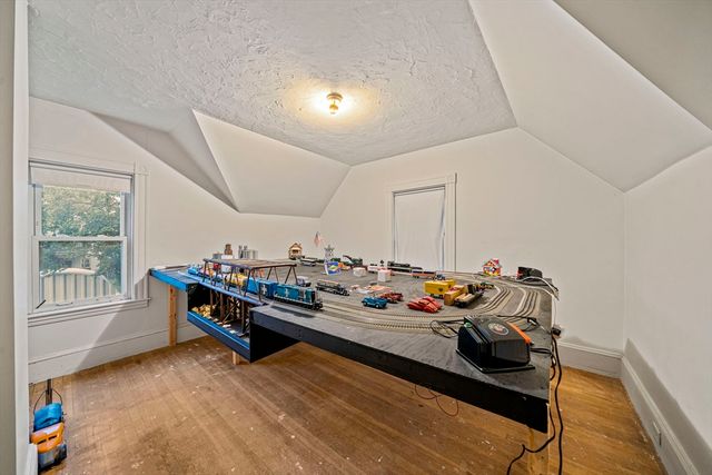 40 Broadway, Quincy, MA 02169