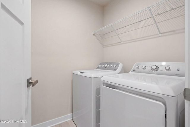 2042 Parow Lane NW, Calabash, NC 28467