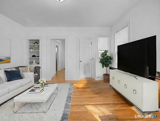 373 Wood Avenue 1st Floor, Bridgeport, CT 06605