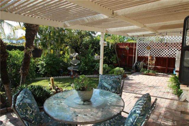 1067 Cheyenne Street, Costa Mesa, CA 92626