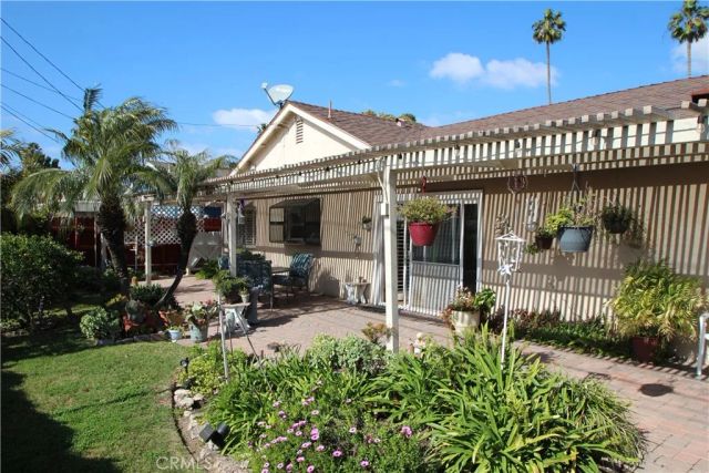 1067 Cheyenne Street, Costa Mesa, CA 92626