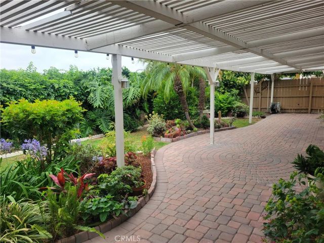 1067 Cheyenne Street, Costa Mesa, CA 92626