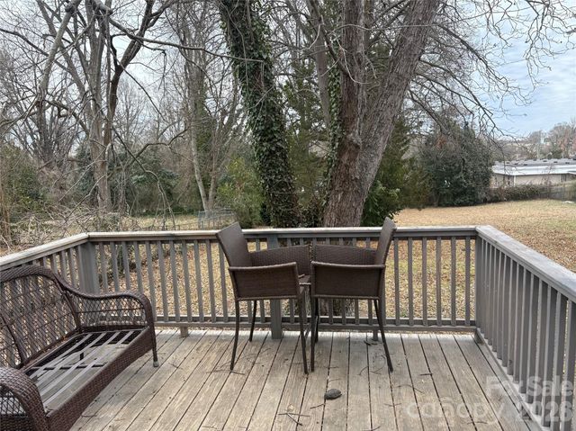 310 N Highland Street, Gastonia, NC 28052