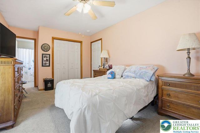 704 Avenue, Stroudsburg, PA 18360
