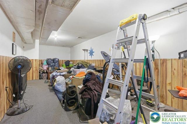 704 Avenue, Stroudsburg, PA 18360