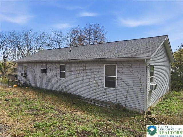 704 Avenue, Stroudsburg, PA 18360
