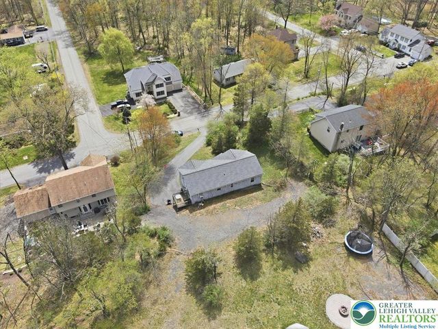 704 Avenue, Stroudsburg, PA 18360