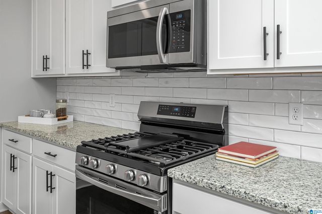 2072 WOHALI DRIVE, Leeds, AL 35094