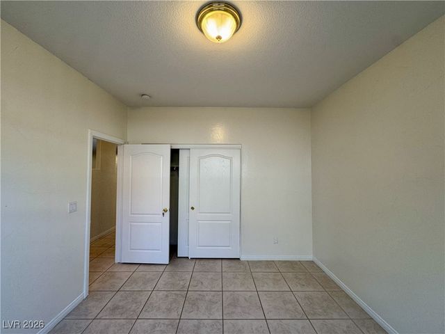 3028 Teal Beach Street, Las Vegas, NV 89117